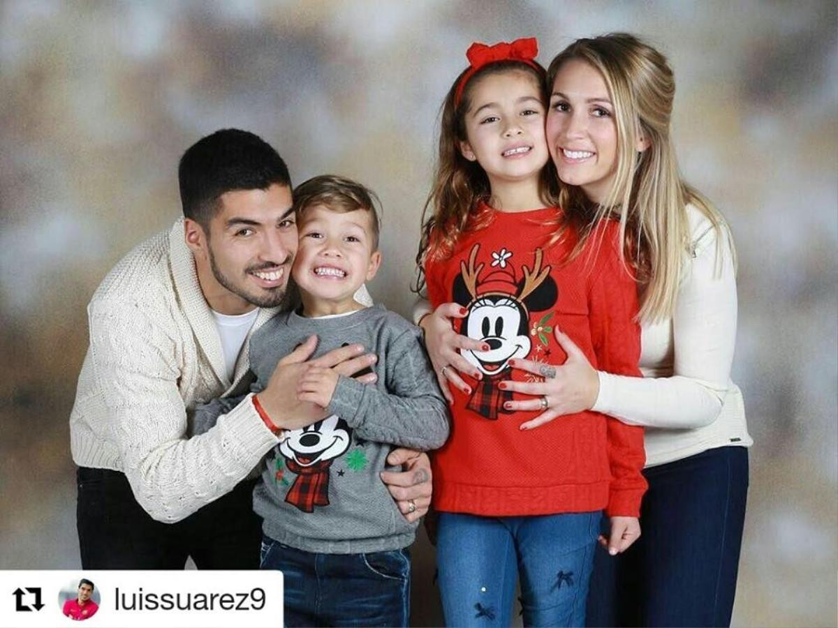 Ngắm cô vợ xinh như mộng của người hùng Luis Suarez Ảnh 8