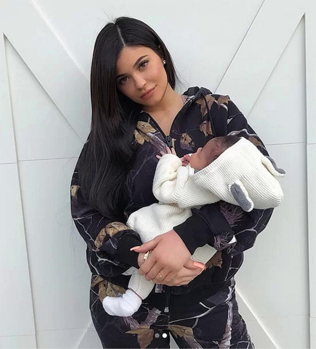 Kylie Jenner đến gặp người yêu cũ trong đêm sau tin đồn chia tay Travis Scott Ảnh 10