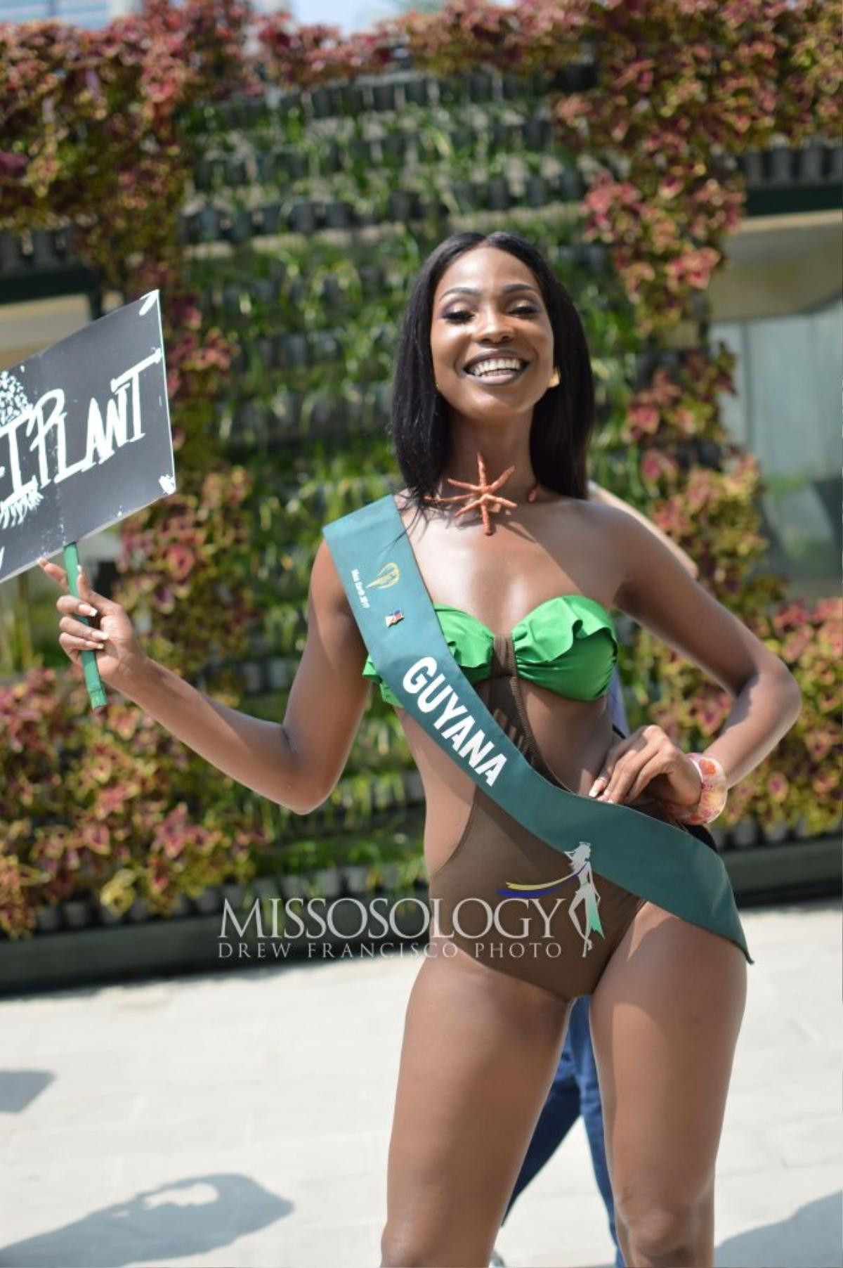 Missosology gọi tên Hoàng Hạnh vào Top 8 mỹ nhân nổi bật, chiếm spotlight nhất Miss Earth 2019 Ảnh 5