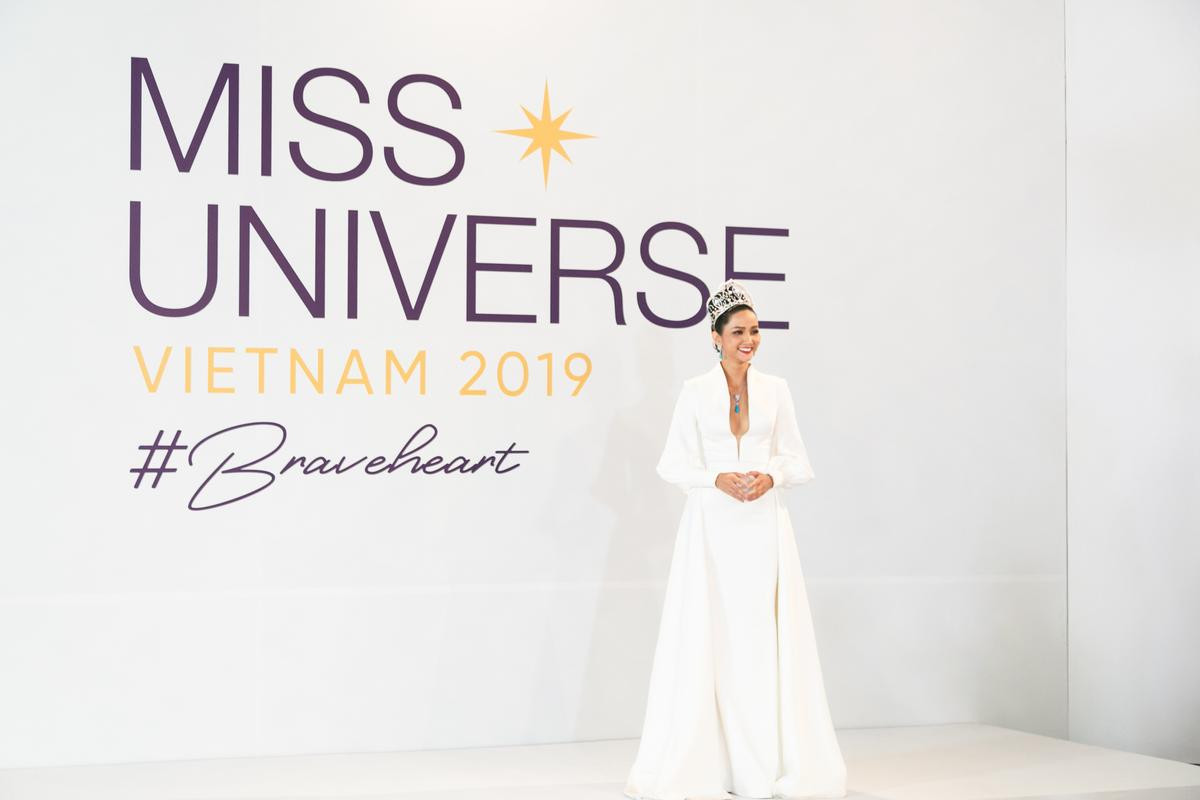 Tập 1 show thực tế 'đẫm drama' lên sóng muộn 2 tiếng, Miss Universe Vietnam 2019 nói gì? Ảnh 3