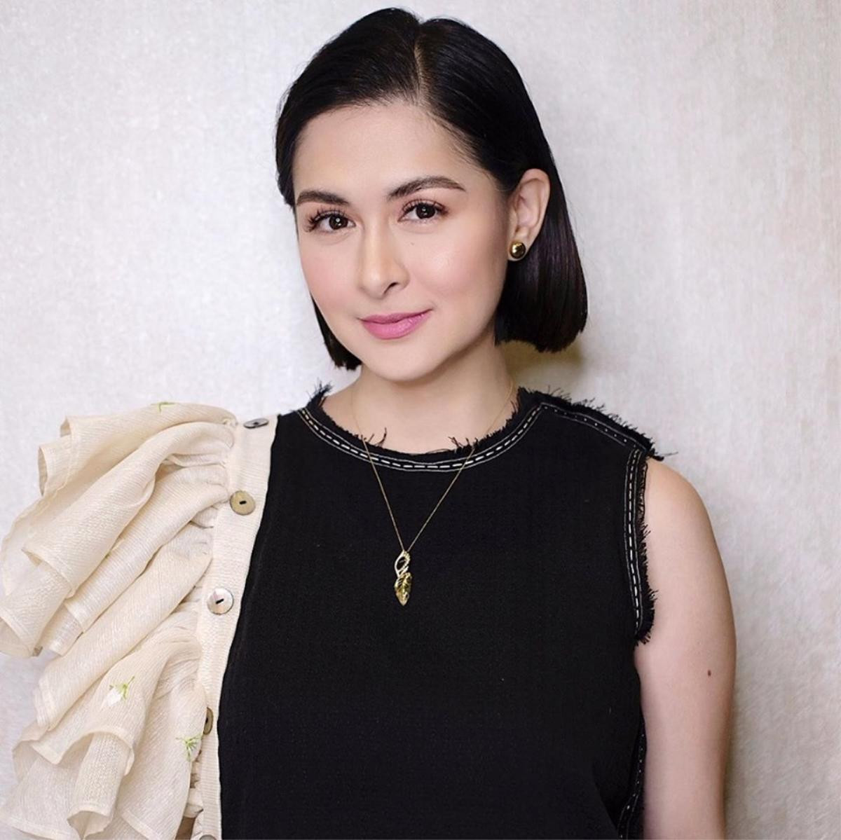 Đi dự đám cưới bạn thân, vợ chồng Marian Rivera chụp hình 'nhắng nhít' chiếm hết spotlight Ảnh 5