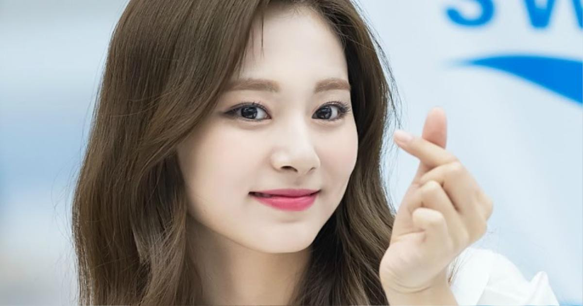 Tzuyu (TWICE): Thả tim là một nét văn hóa truyền thống của Hàn Quốc Ảnh 1