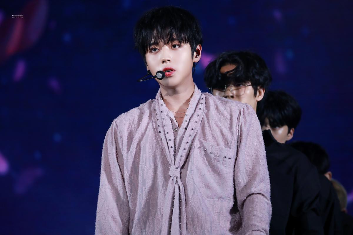 Không còn nói suông, công ty chủ quản 'tiên tử nháy mắt' Park Jihoon (Wanna One) chính thức khởi kiện bình luận ác ý Ảnh 1