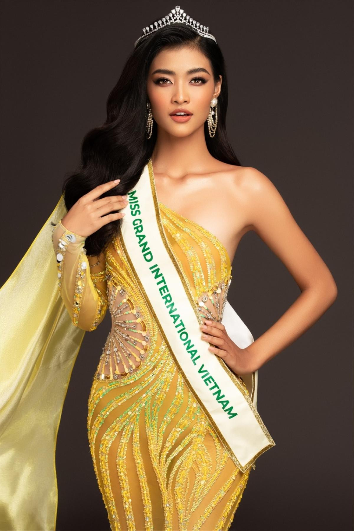 H'Hen Niê - Phương Nga - Thùy Linh cổ vũ Kiều Loan giành vương miện Miss Grand Int' 2019 Ảnh 10