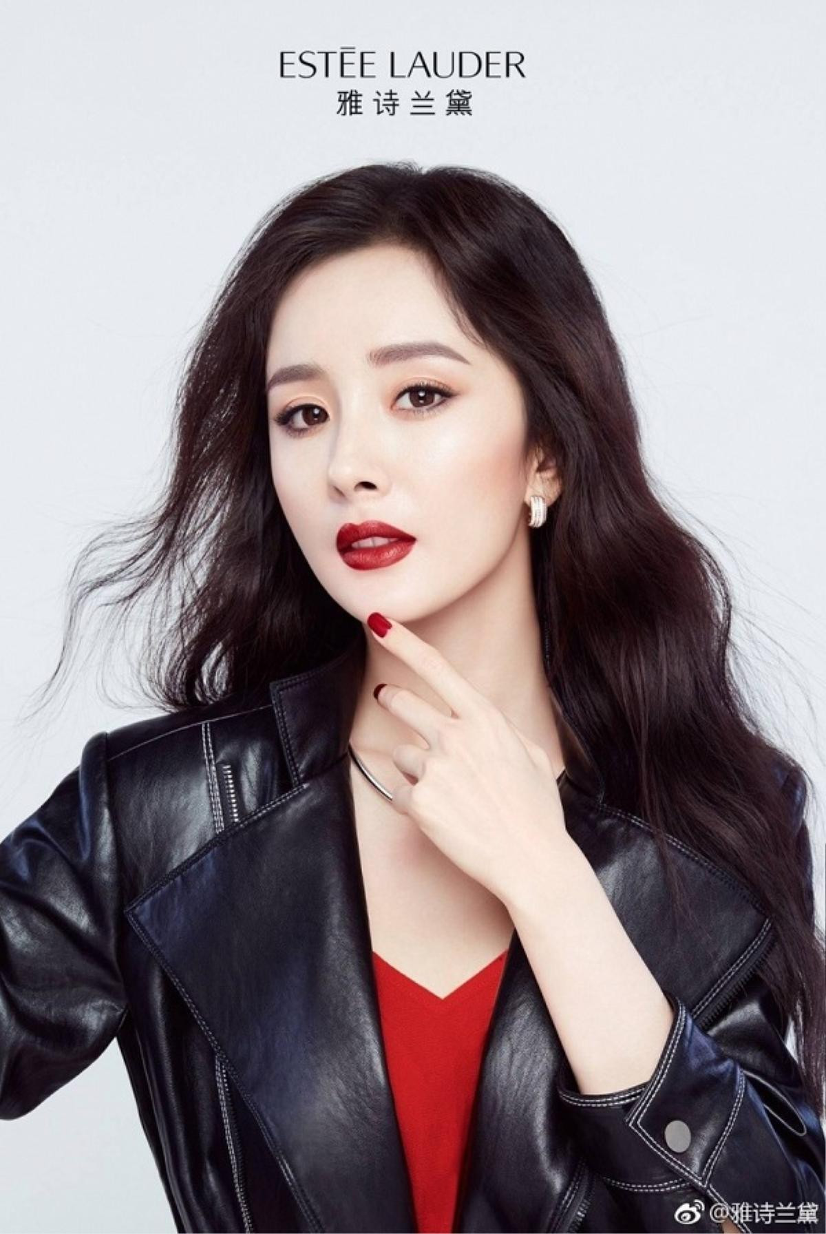 Có ai như Song Hye Kyo - Dương Mịch, trùng hợp thay sau khi ly hôn đều đắt show chụp hình thời trang Ảnh 5