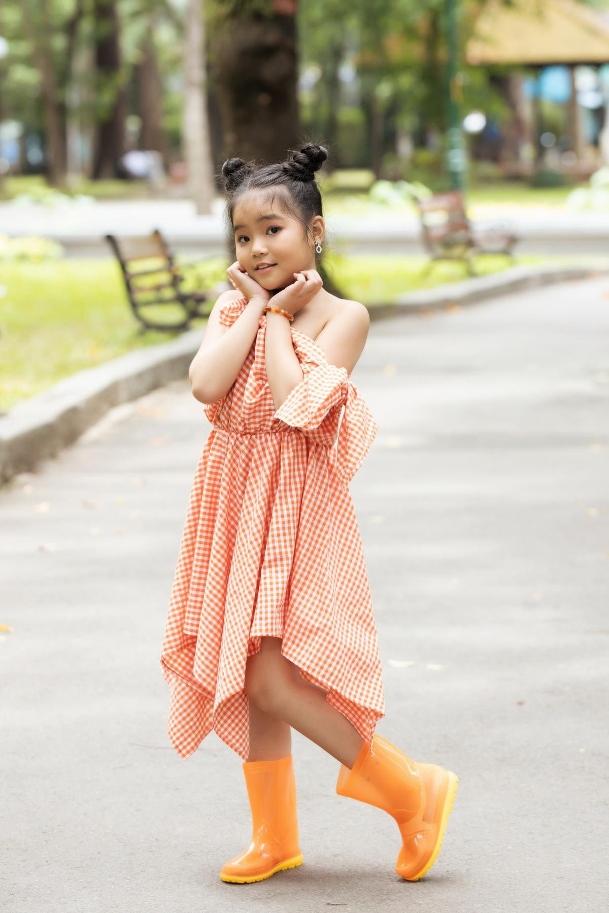 Phạm Quỳnh Anh - Dương Khắc Linh dành tặng 'chiến binh cầu vồng' tại The Voice Kids 2019 món quà kỷ niệm đầy ý nghĩa Ảnh 15