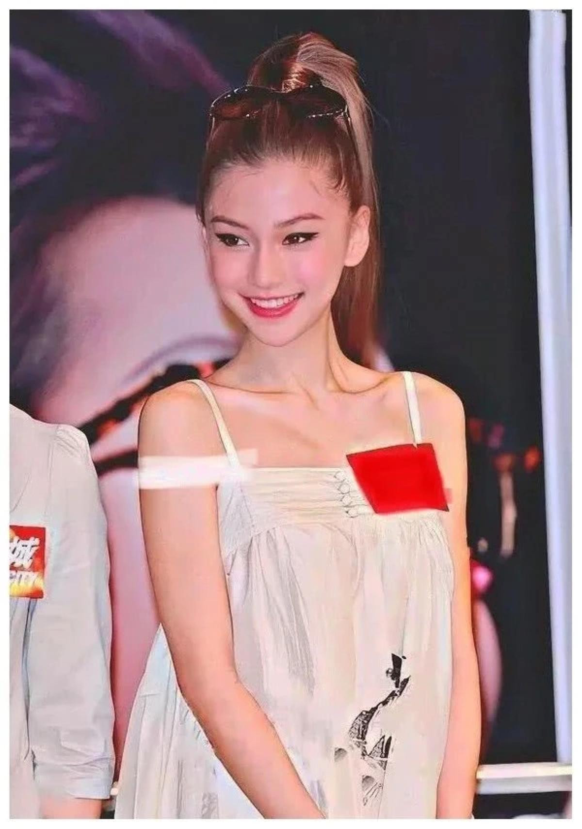 Hình ảnh Angelababy làm người mẫu lúc trẻ hoàn toàn khác biệt với hiện tại Ảnh 1