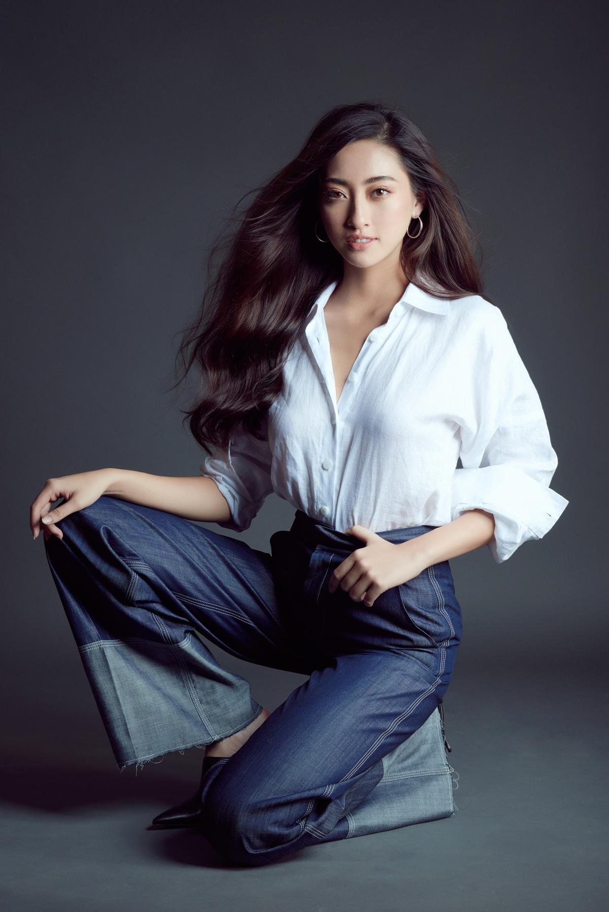 Lương Thùy Linh thể hiện đẳng cấp Miss World Vietnam 2019: Diện đồ basic vẫn 'thần thái' ngời ngời! Ảnh 6