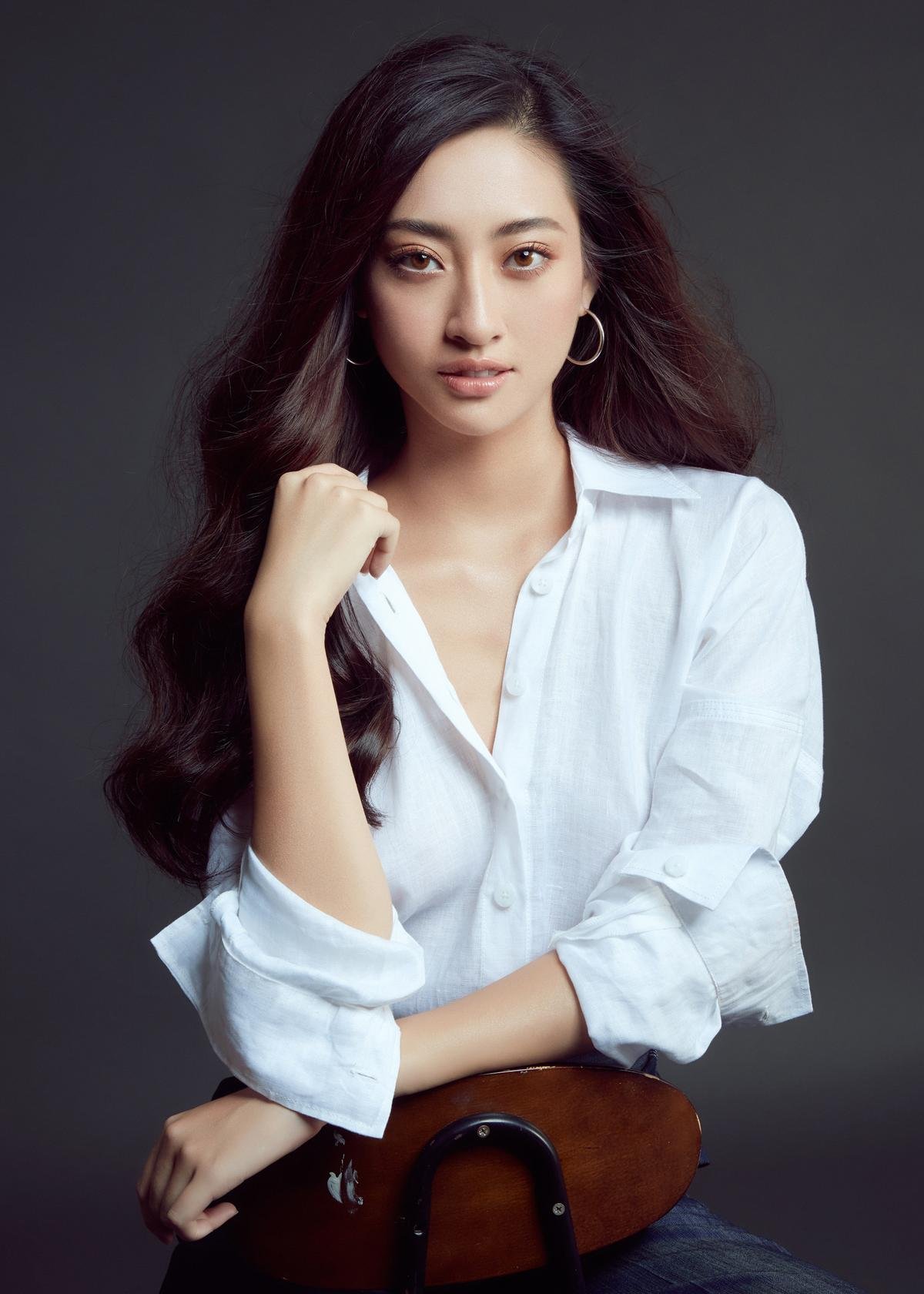 Lương Thùy Linh thể hiện đẳng cấp Miss World Vietnam 2019: Diện đồ basic vẫn 'thần thái' ngời ngời! Ảnh 3