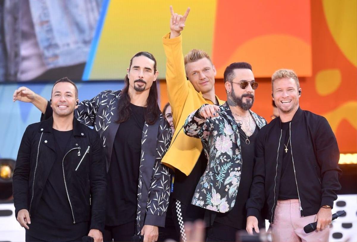 Ban nhạc huyền thoại Backstreet Boys hết lời ngợi khen BTS ngay trên sóng phát thanh trực tiếp Ảnh 2