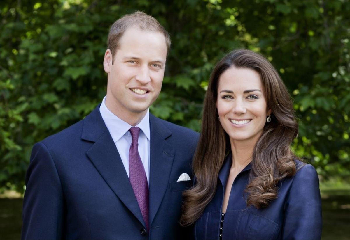 Hành trình từ thường dân đến công nương hoàng gia được triệu người yêu mến của Kate Middleton Ảnh 11