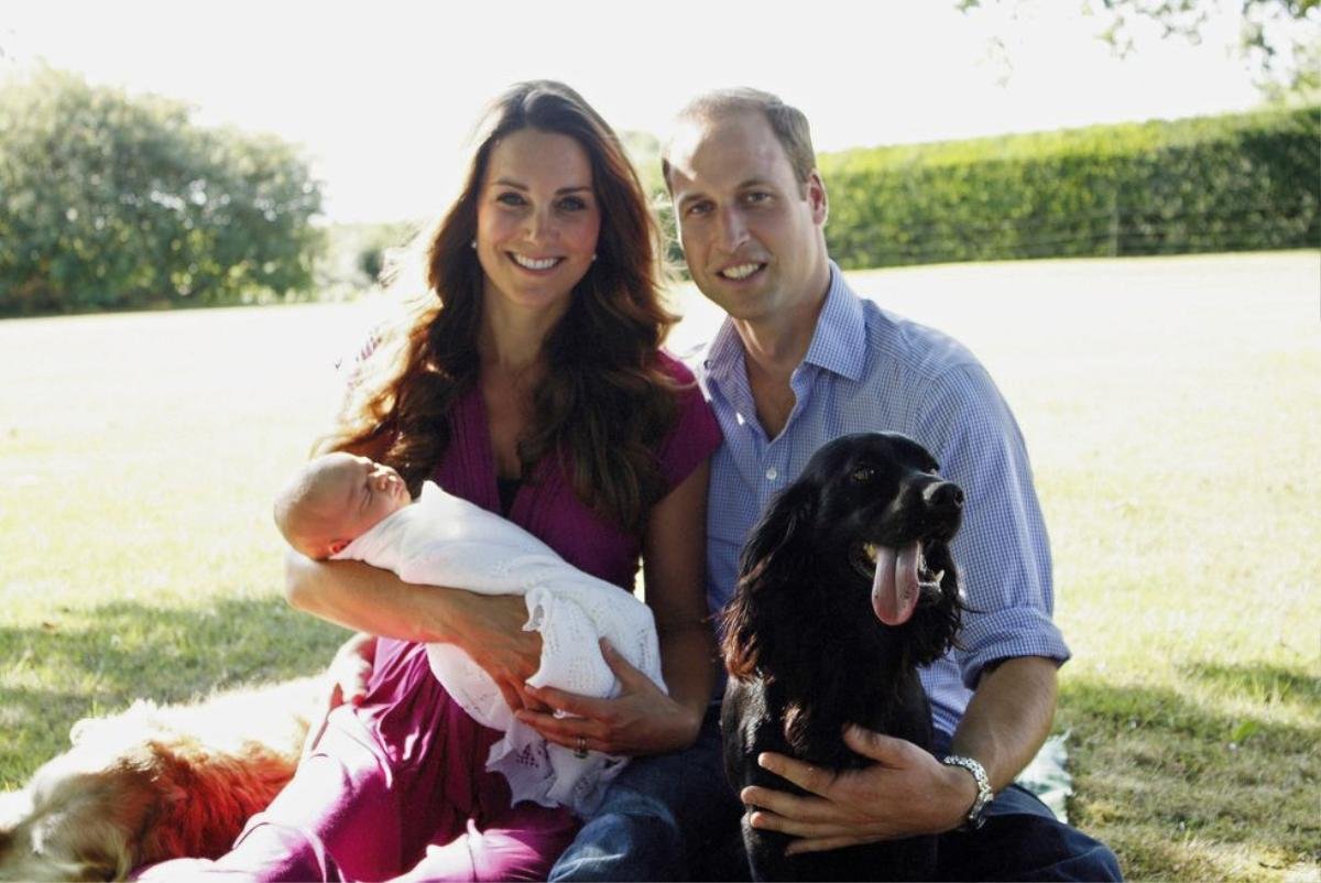 Hành trình từ thường dân đến công nương hoàng gia được triệu người yêu mến của Kate Middleton Ảnh 17