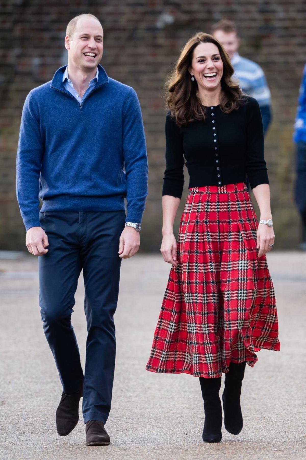 Hành trình từ thường dân đến công nương hoàng gia được triệu người yêu mến của Kate Middleton Ảnh 37