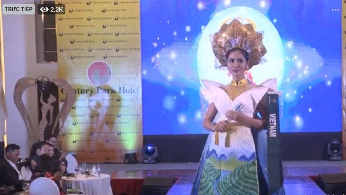 Lấy lại phong độ, Hoàng Hạnh xuất sắc giành giải Đồng National Costume tại Miss Earth 2019 Ảnh 4