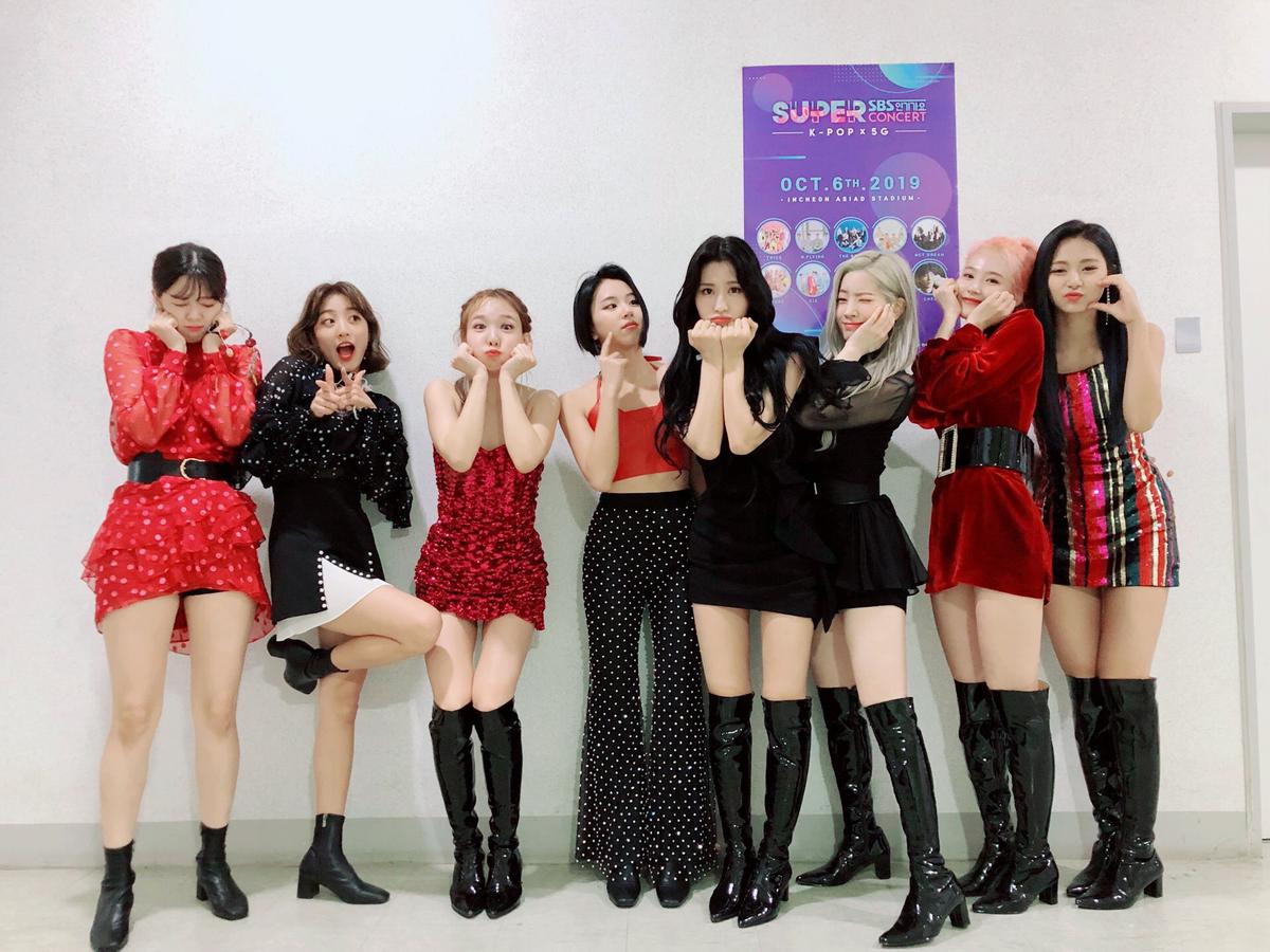 'Feel Special' trở thành ca khúc đạt lượt xem 'khủng' nhanh nhất của Twice với thành tích mới Ảnh 3