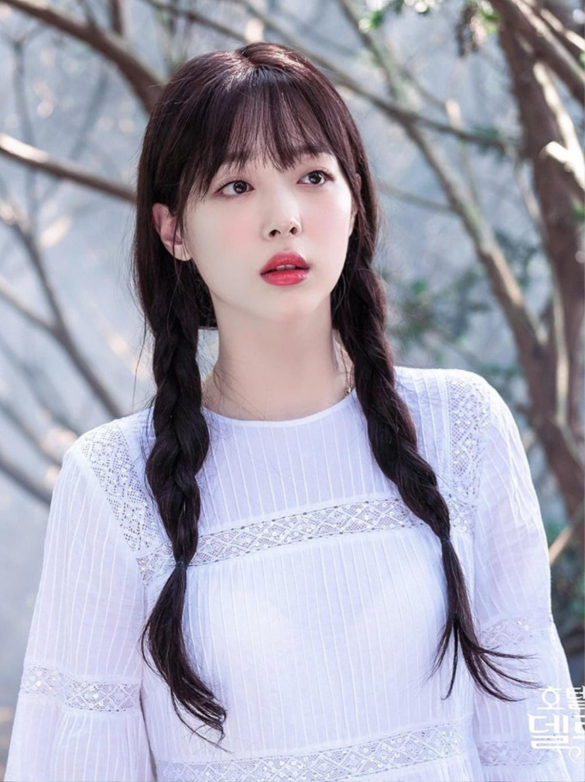 Sulli, từ bông hoa xinh đẹp giữa rừng hoa Kpop cho đến cái chết thương tâm tại nhà riêng! Ảnh 9