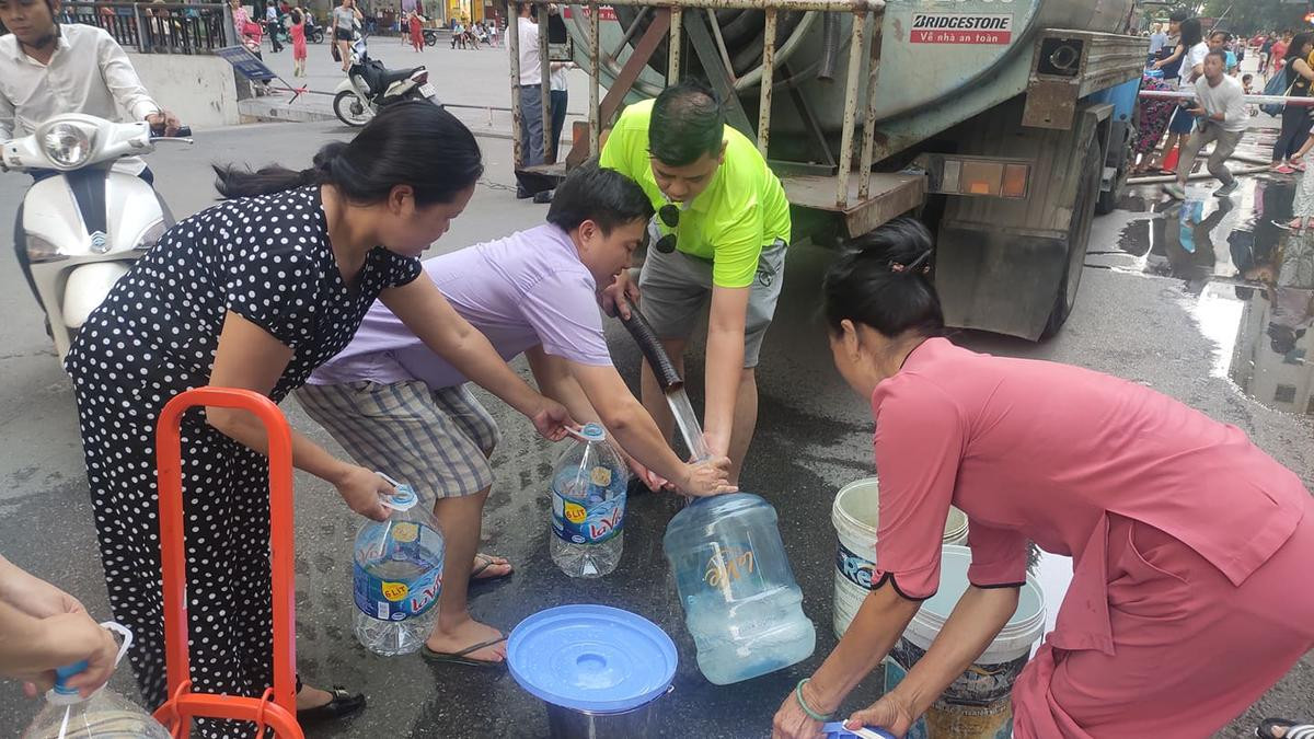 Tổng giám đốc nước sạch sông Đà: ‘Chúng tôi không bưng bít thông tin, nước có khét do hàm lượng clo cao’ Ảnh 6