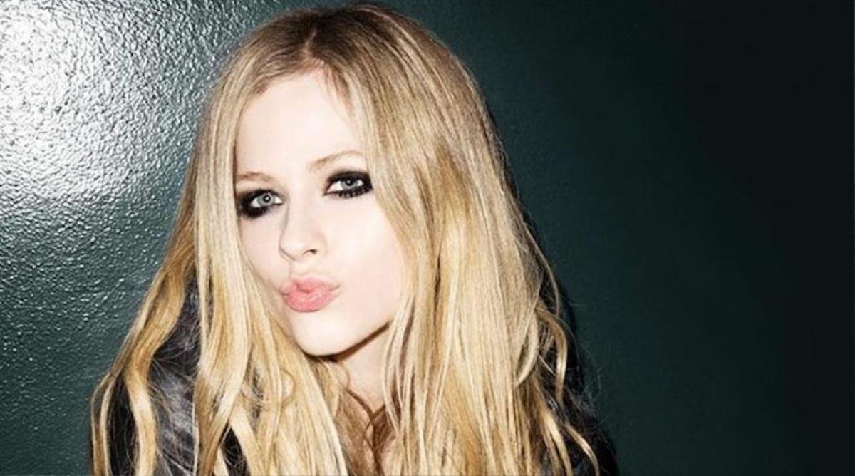 Sở hữu số điện thoại trùng với Avril Lavigne, nam thanh niên chịu cảnh dở khóc dở cười Ảnh 2