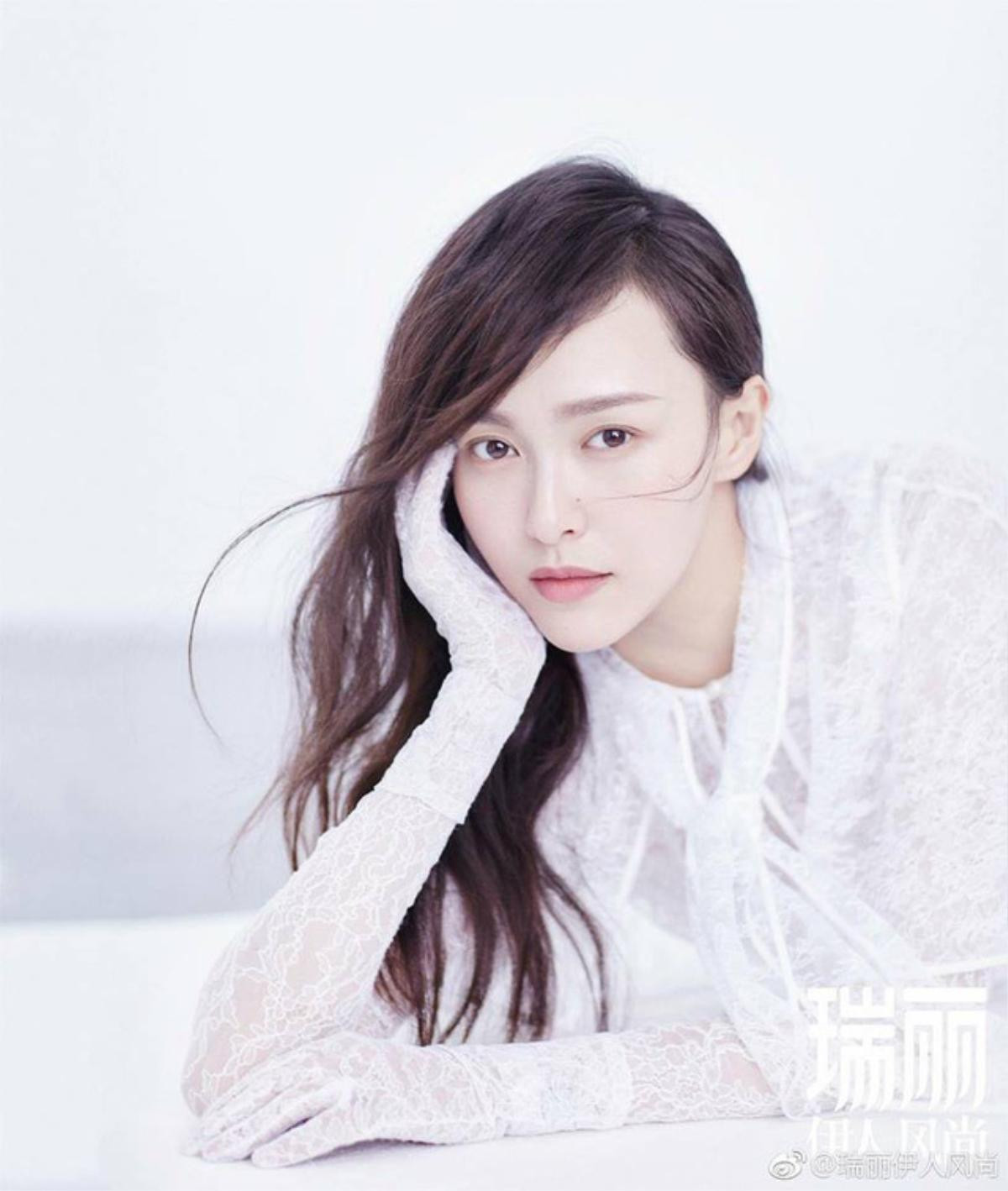 Bất ngờ chưa: Angelababy sánh ngang Triệu Lệ Dĩnh, lọt vào đề cử 'Diễn viên truyền hình tài năng Trung Quốc' Ảnh 4