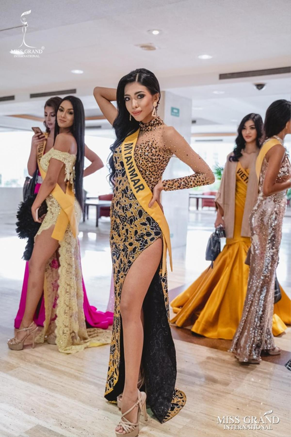 Kiều Loan và Hoa hậu Myanmar khiến fan vỗ tay rào rào vì hành động này ở Miss Grand International Ảnh 2