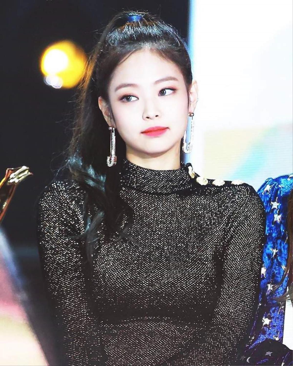 Jennie (BlackPink) vô cớ trở thành mục tiêu chỉ trích sau sự ra đi của Sulli, netizen bất bình lên tiếng Ảnh 2