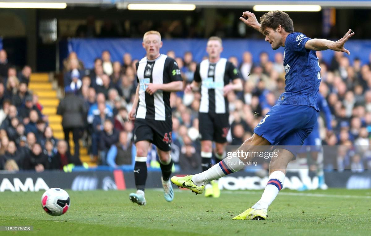 'Gà son' toả sáng, Chelsea vào top 3 Ngoại hạng Anh Ảnh 1