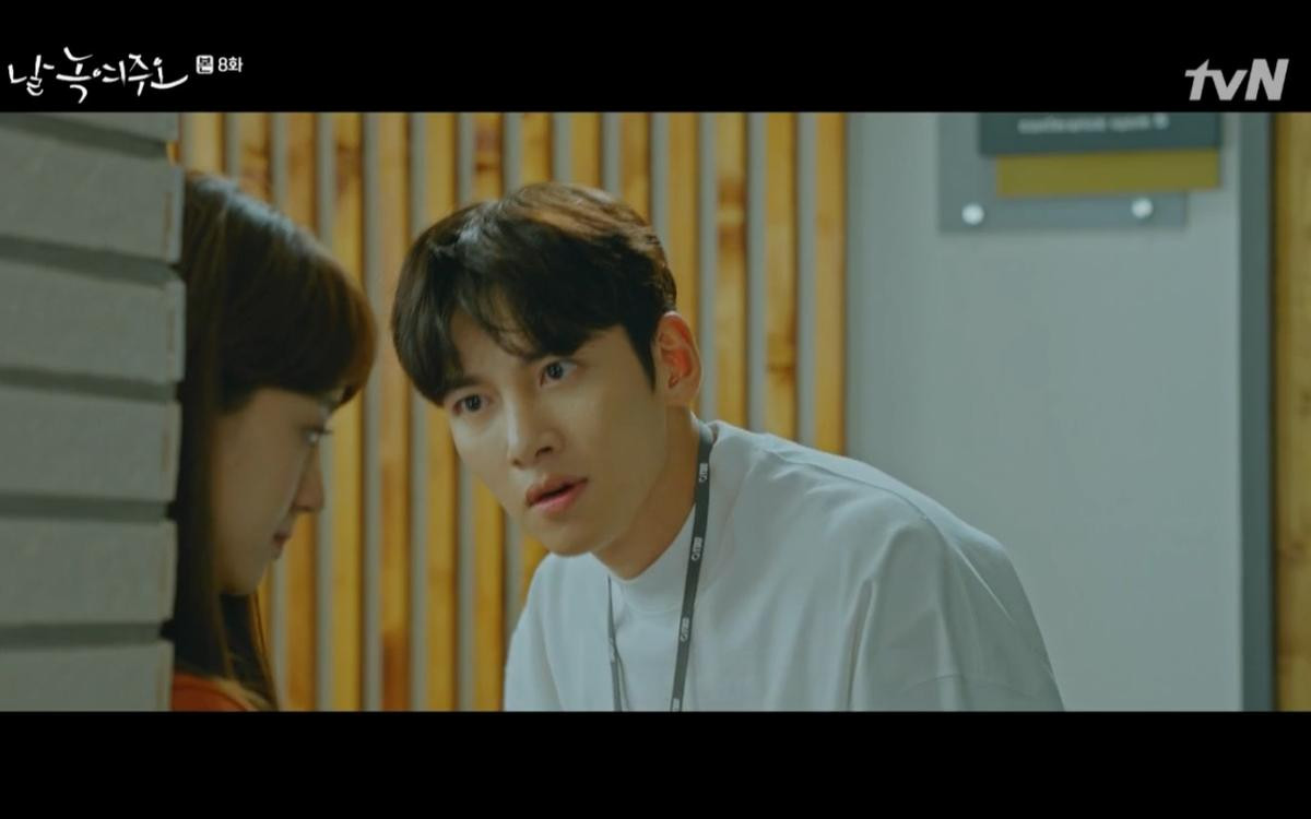 Phim 'Melting Me Softly' tập 8: Ji Chang Wook qua đêm cùng 'tình cũ' Yoon Se Ah, bỏ mặc Won Jin Ah sau nụ hôn trong mưa? Ảnh 18