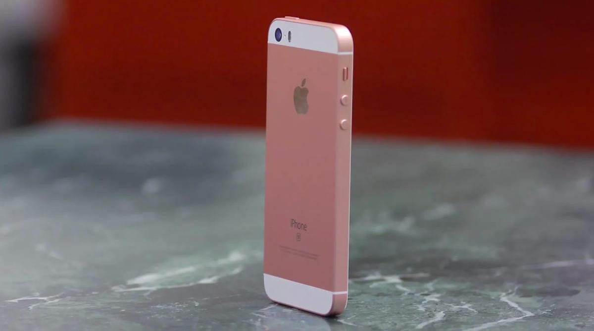 iPhone SE giá 2 triệu đồng hút khách tại Việt Nam Ảnh 2