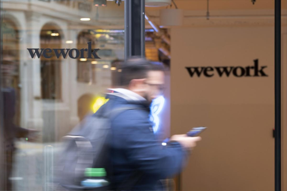 SoftBank đổ 9 tỉ USD giải cứu startup siêu kì lân WeWork, 'hất cẳng' Neumann khỏi công ty Ảnh 1