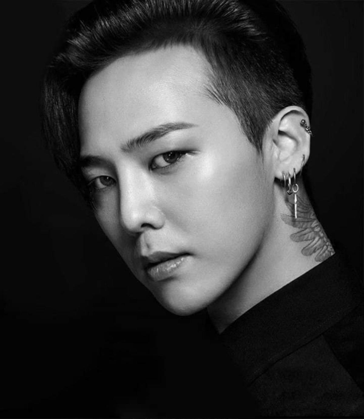 Hơn 2000 fan dự đến buổi xuất ngũ G-Dragon, Knet liên tục cười cợt chỉ trích: 'Taeyang mới xứng đáng' Ảnh 6