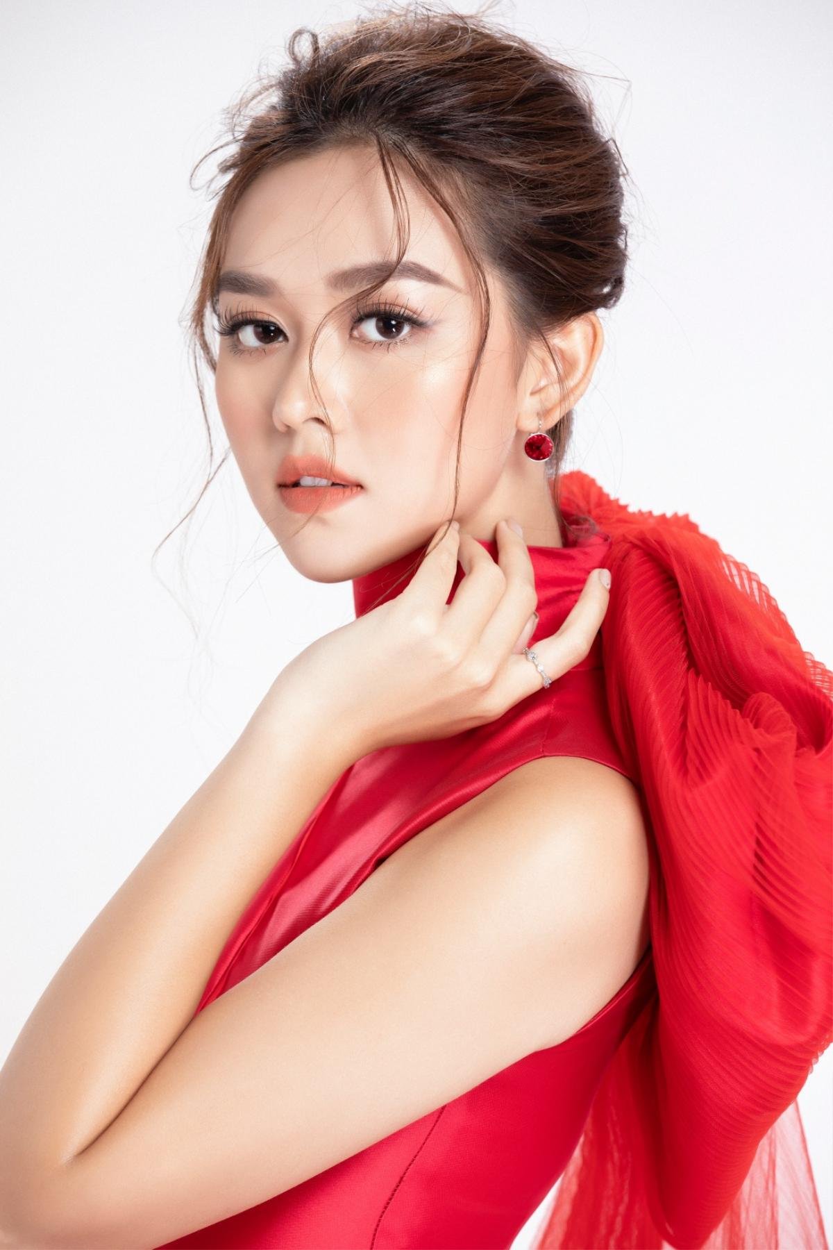 Tường San: 'Tôi mang đến Miss International 2019 bộ trang phục dân tộc thanh lịch nhưng quyền lực' Ảnh 1