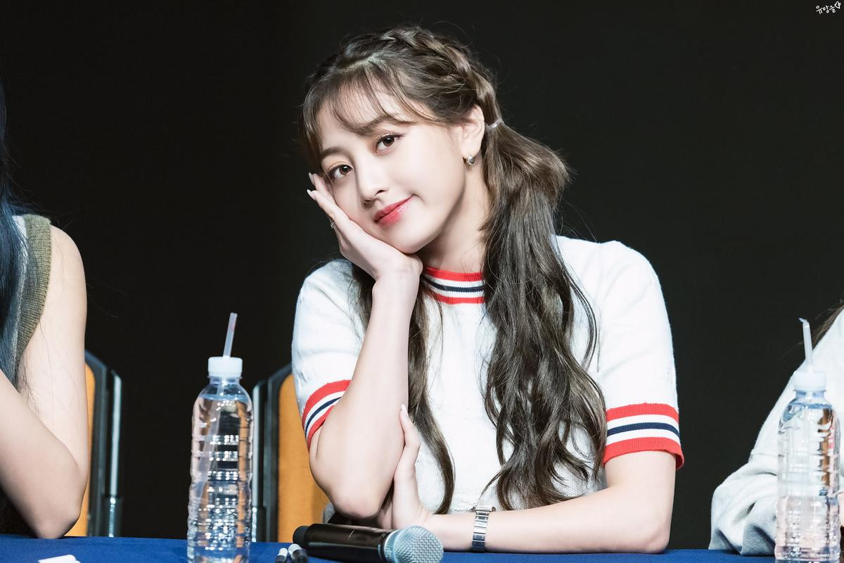 Trước loạt bình luận ác ý tấn công Jihyo (Twice), JYP Ent tiết lộ động thái 'phản đòn' đầu tiên Ảnh 2