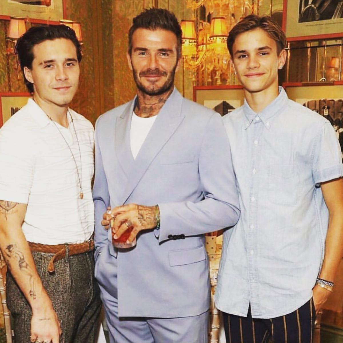 Để kiểu tóc tết tương tự bố hồi trẻ, Romeo Beckham nhận về cái kết không thể ngọt ngào hơn Ảnh 5