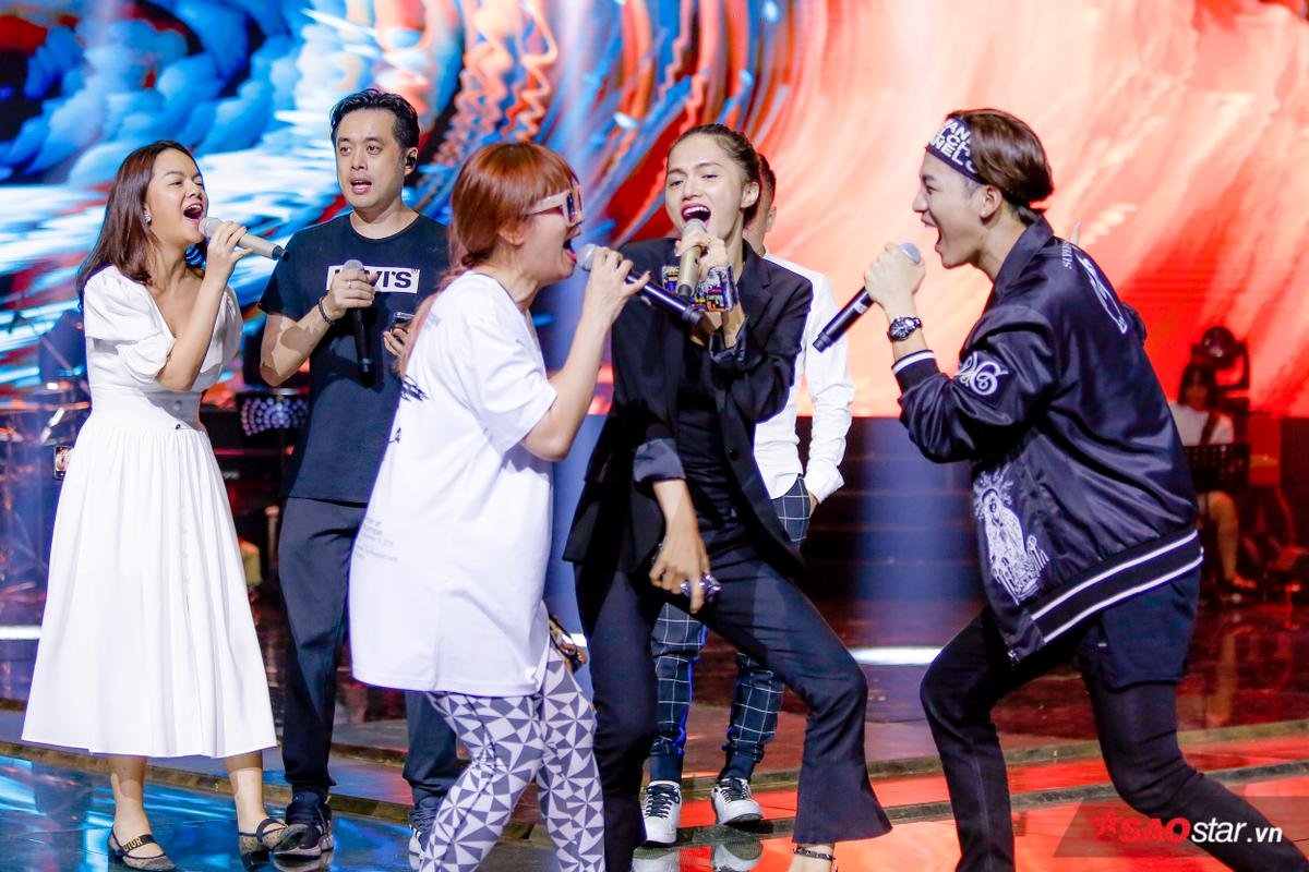 6 HLV The Voice Kids 2019 lần đầu hòa giọng 'siêu đỉnh': Siêu phẩm Chung kết là đây? Ảnh 3