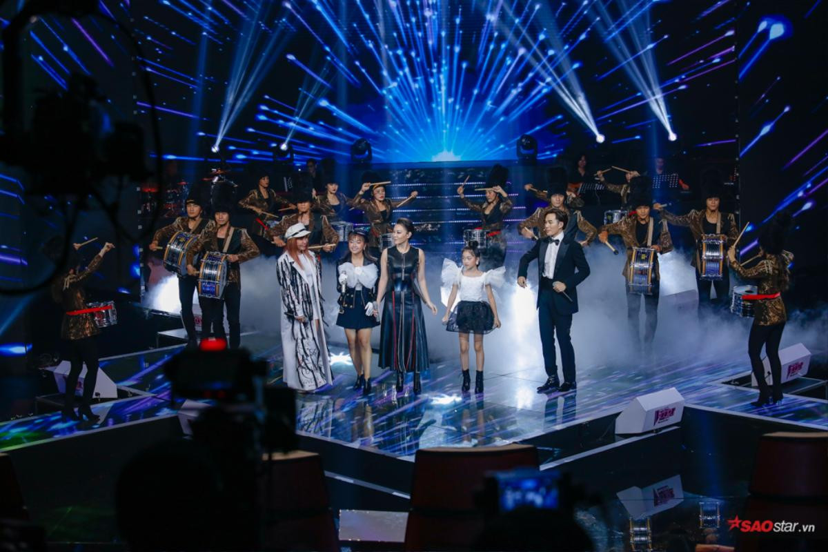 TOP 5 khoảnh khắc đẹp nhất và đầy cảm xúc làm nên đêm Chung kết - The Voice Kids 2019 hoành tráng Ảnh 31