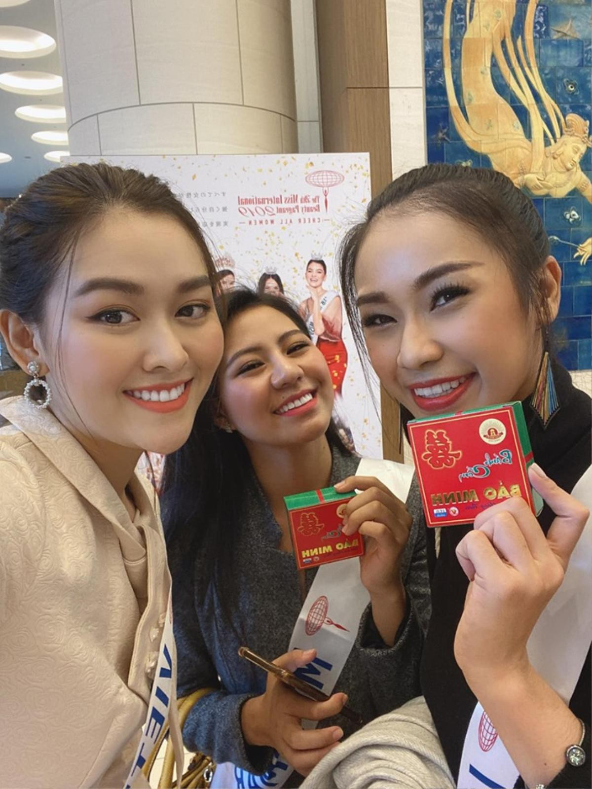 Tường San xinh đẹp nổi bật bên dàn đối thủ sau 3 ngày chinh chiến Miss International 2019 Ảnh 4