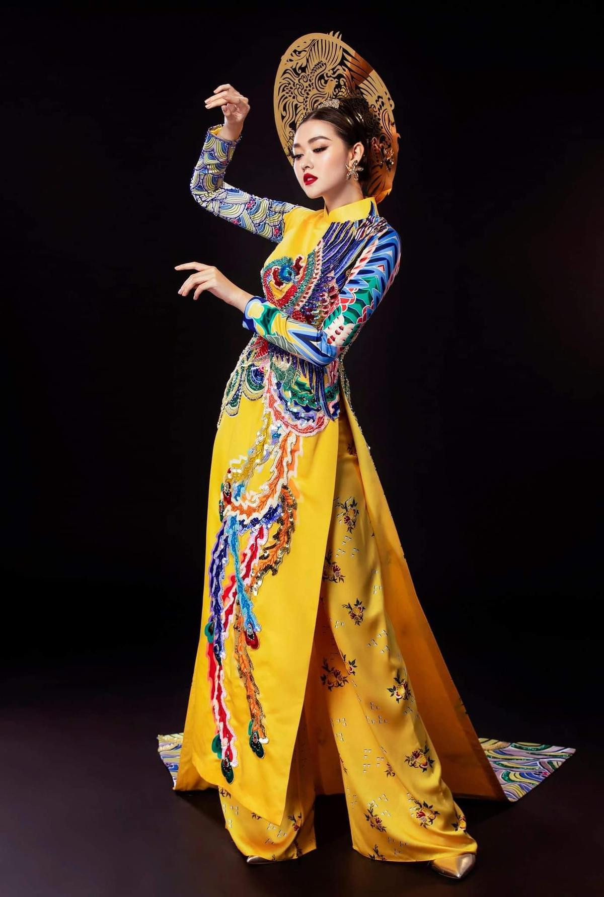 Tường San nhờ fan chọn National Costume: Rồng bay quyền lực hay phượng hoàng rực rỡ? Ảnh 5