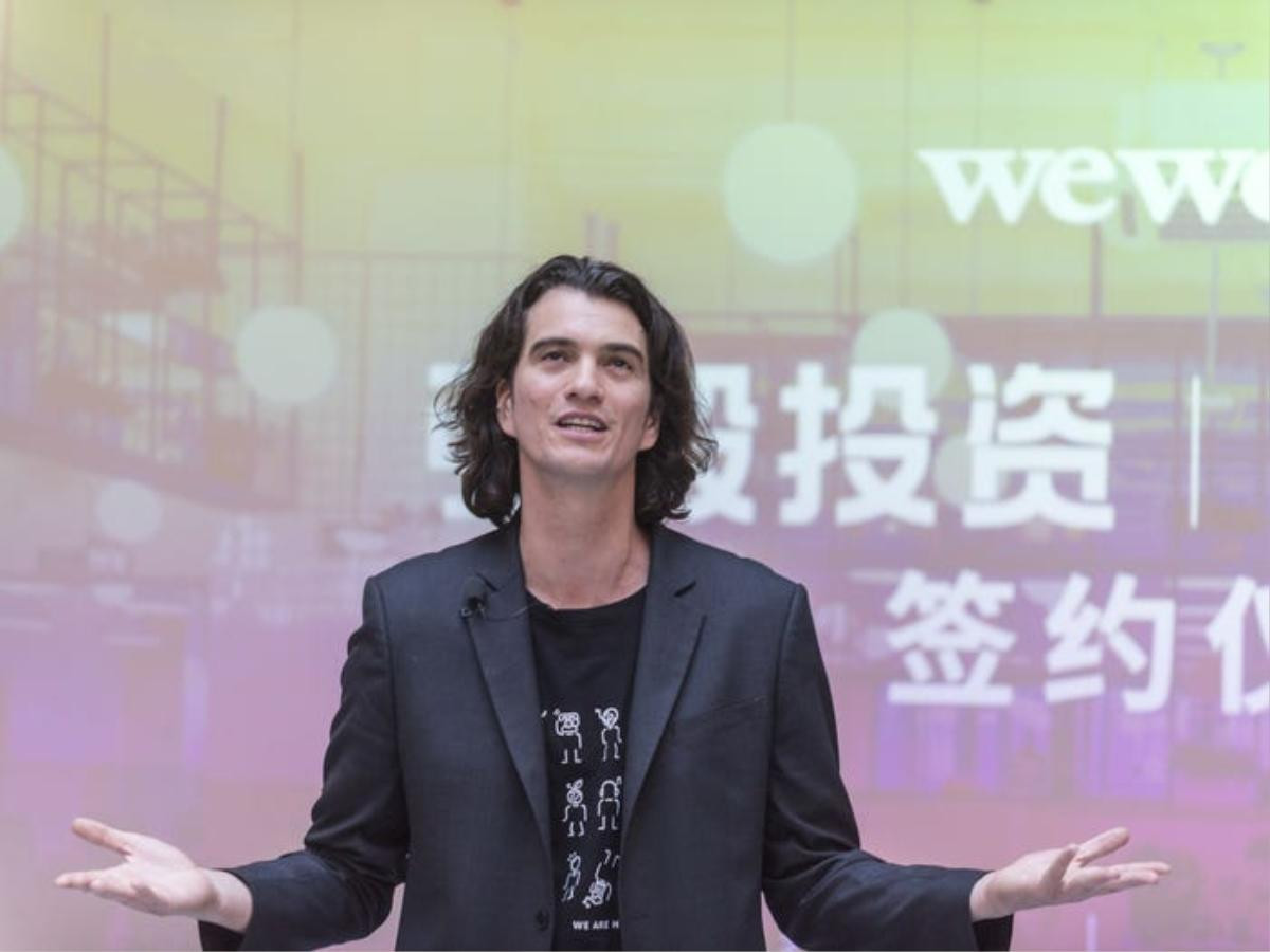 Khi WeWork chuẩn bị hồ sơ IPO, Adam Neumann lại đi lướt sóng ở Maldives Ảnh 1