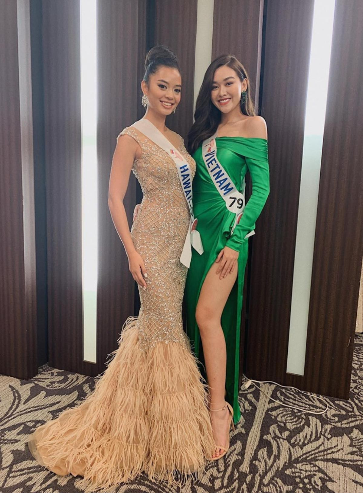 Tường San tiếp tục diện 'đồ cũ' ở Miss International 2019, vẫn xinh lung linh dù mắc lỗi váy nhăn nhàu Ảnh 4