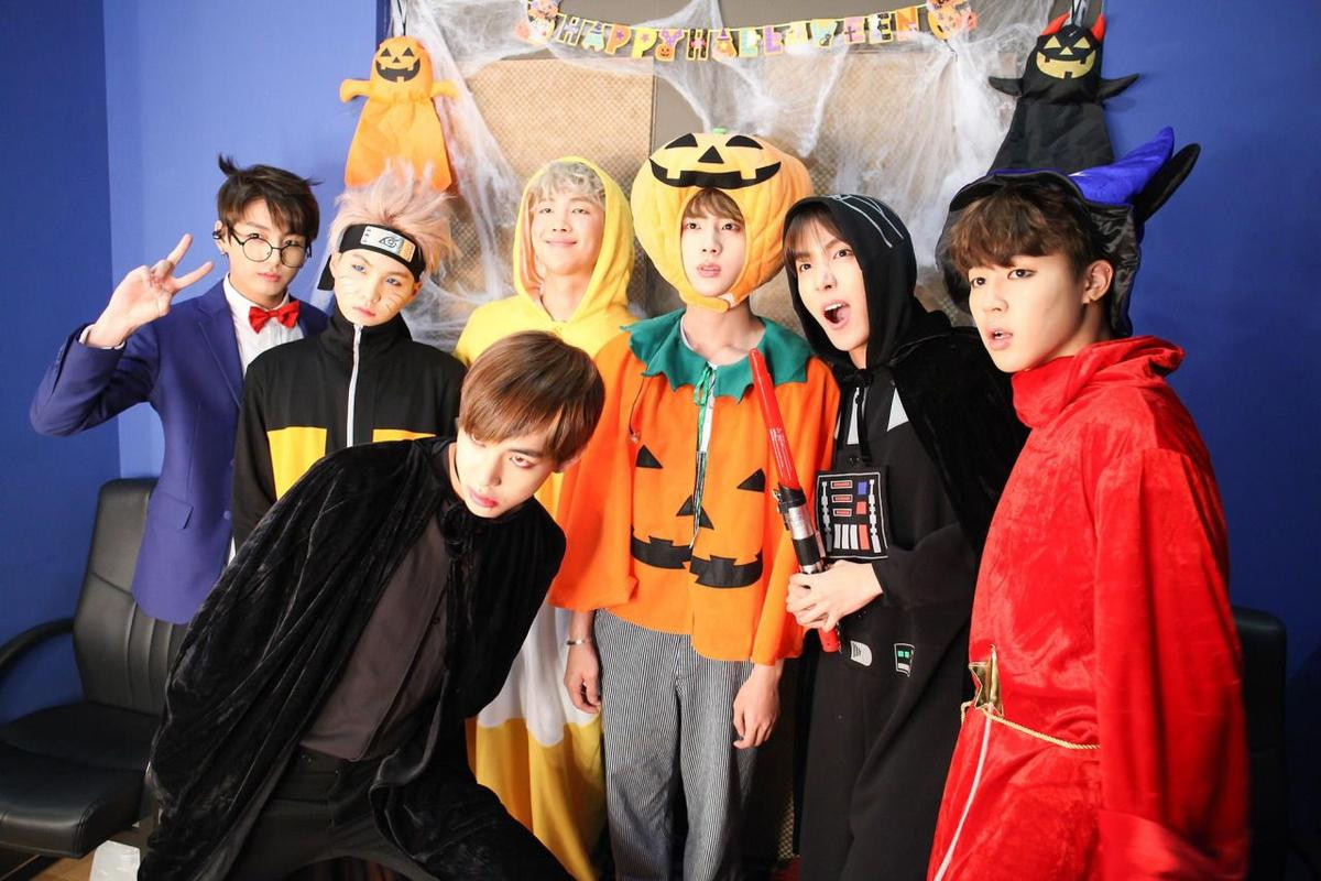 BTS bất ngờ tung video ma quái trên TikTok chào đón lễ Halloween Ảnh 2