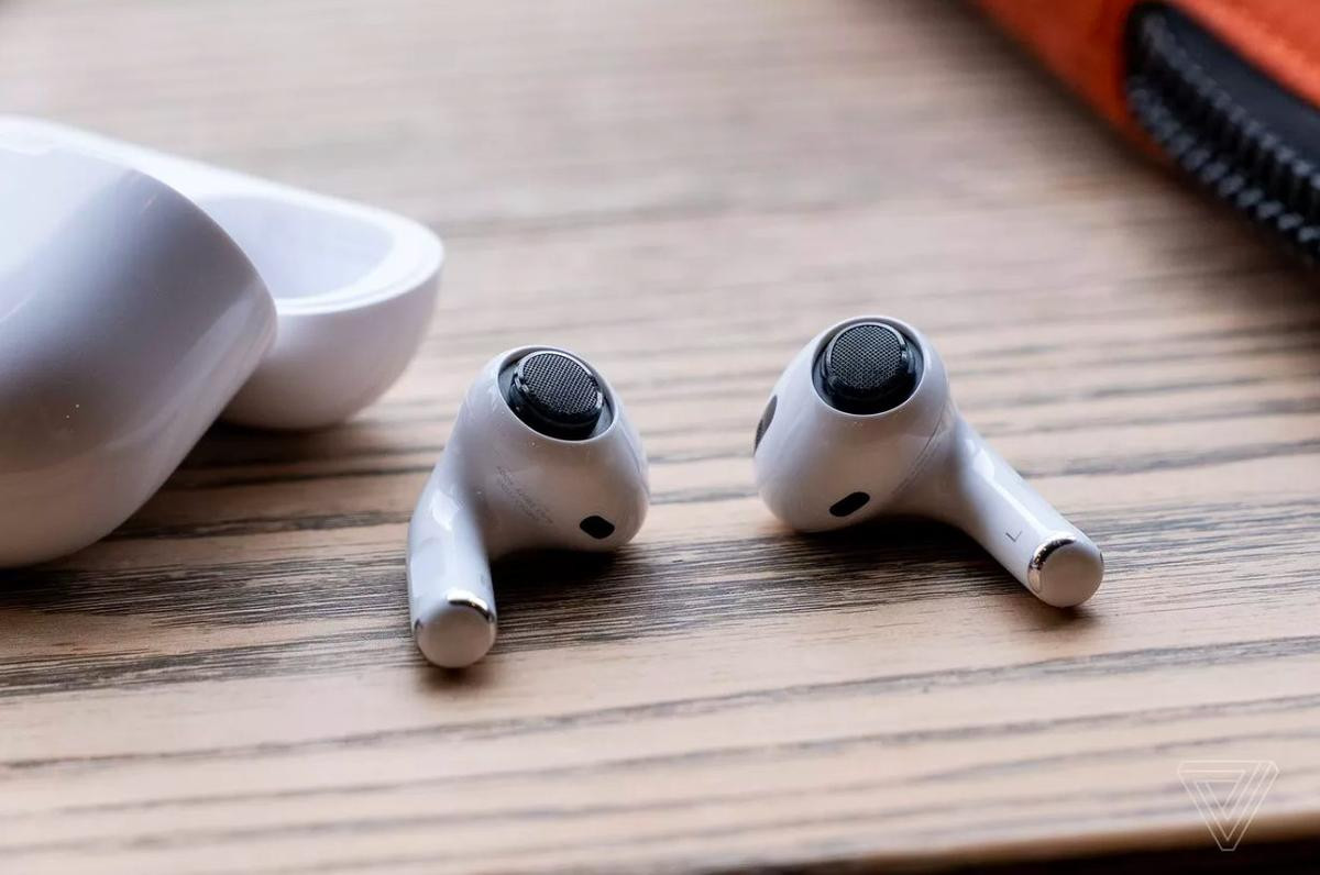 Tim Cook tin những người đã có AirPods sẽ mua thêm cả AirPods Pro Ảnh 2