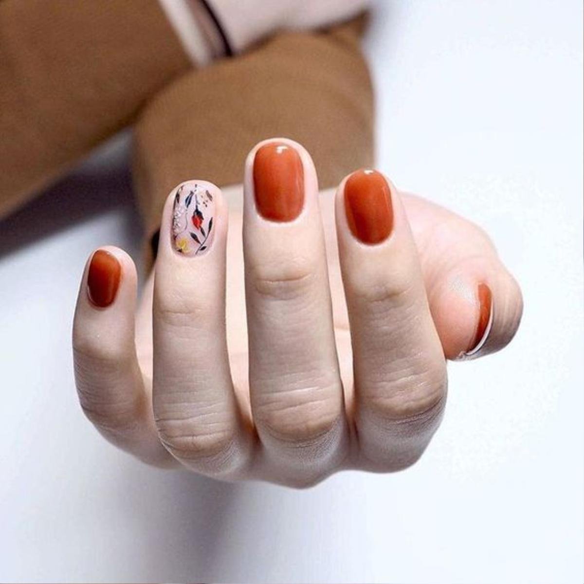 20 ý tưởng vẽ nail cực xinh cho nàng có móng tay cụt ngủn Ảnh 19