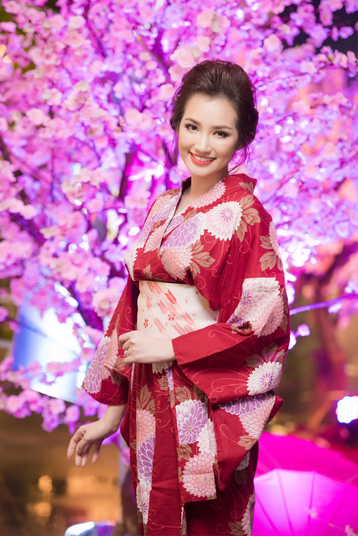 Thúy Vân - Phương Khánh - Tiểu Vy - Tường San đẹp bất phân thắng bại khi diện Kimono Ảnh 10