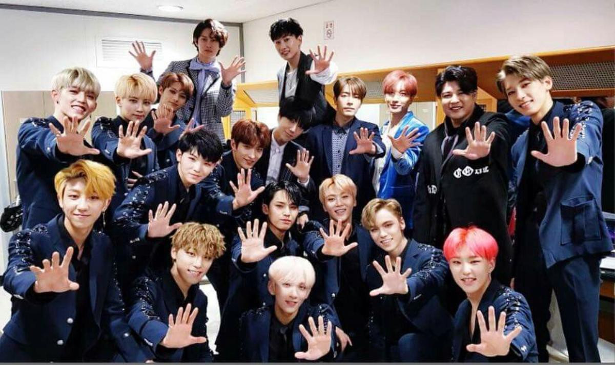 Có tâm như SEVENTEEN, vừa cổ vũ dưới hàng ghế khán giả vừa đi ăn tối cùng Super Junior Ảnh 4