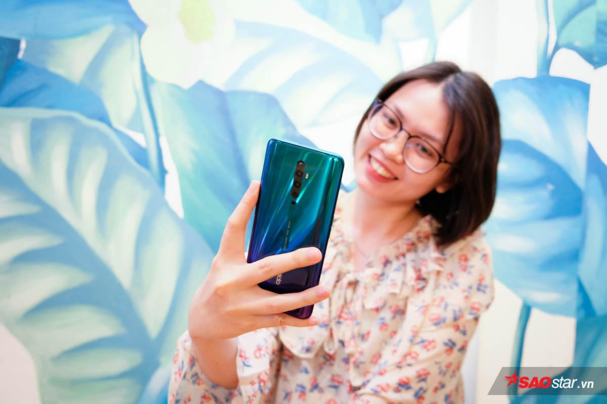 OPPO Reno2 F Xanh Tinh Vân