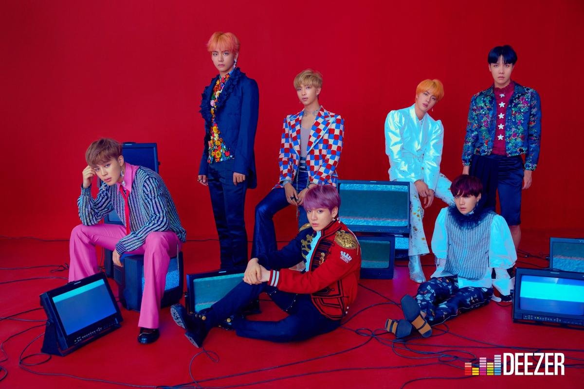 BTS lần nữa tạo nên lịch sử, trở thành nghệ sĩ Hàn Quốc đầu tiên làm được điều này trên Billboard 200 Ảnh 2