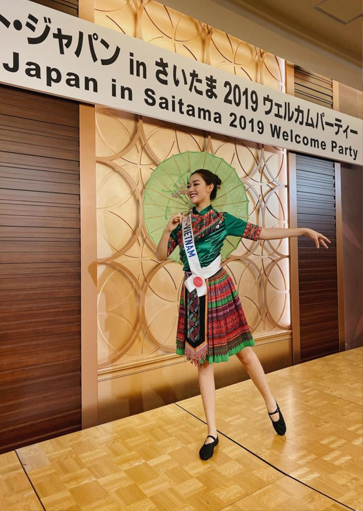 Tường San mang vũ điệu Để Mị nói cho mà nghe trình diễn tại Miss International 2019 Ảnh 2