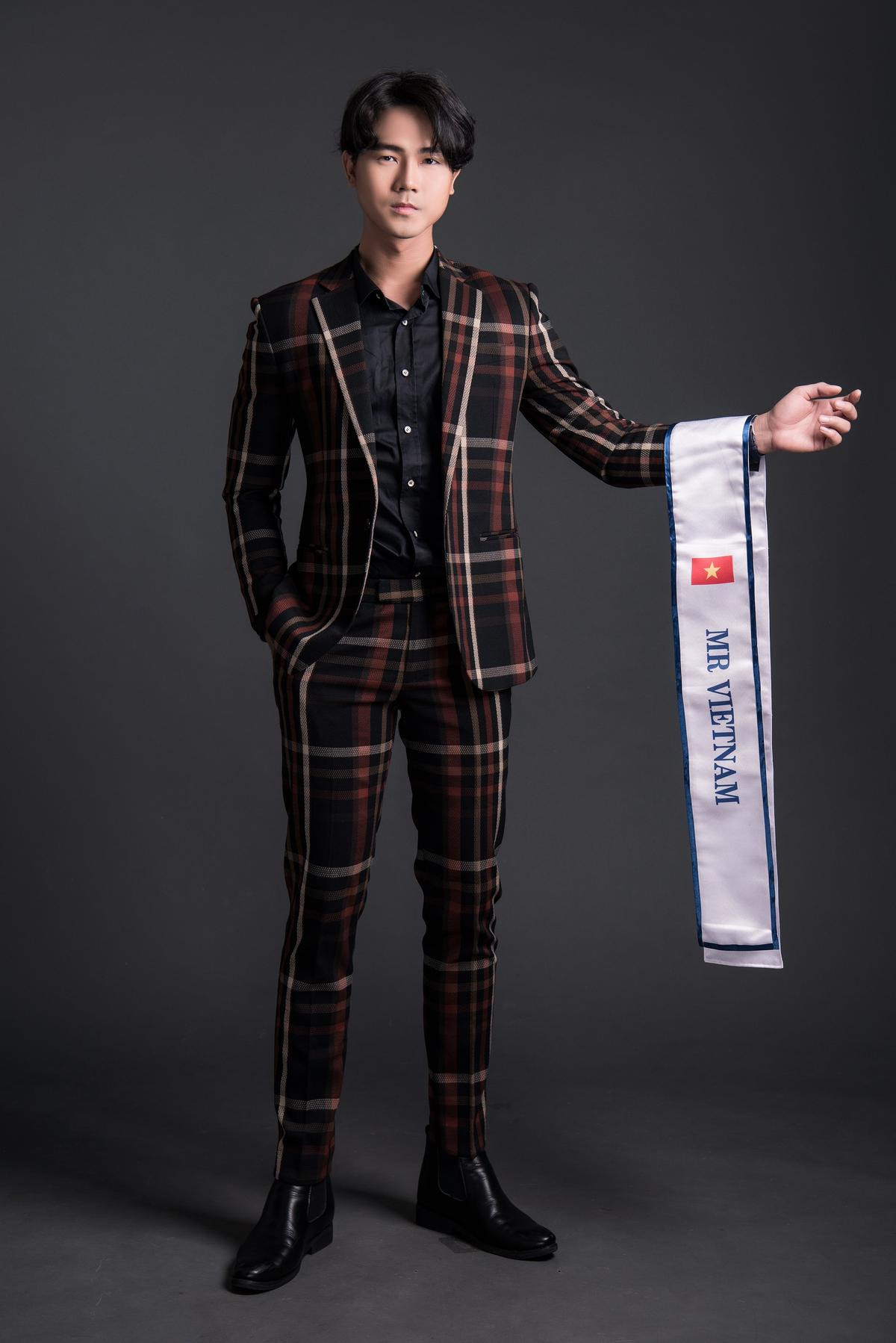 Lộ diện đại diện Việt tại Mister Universe Tourism 2019: Cực phẩm Việt - Hàn được kỳ vọng làm nên chuyện Ảnh 2