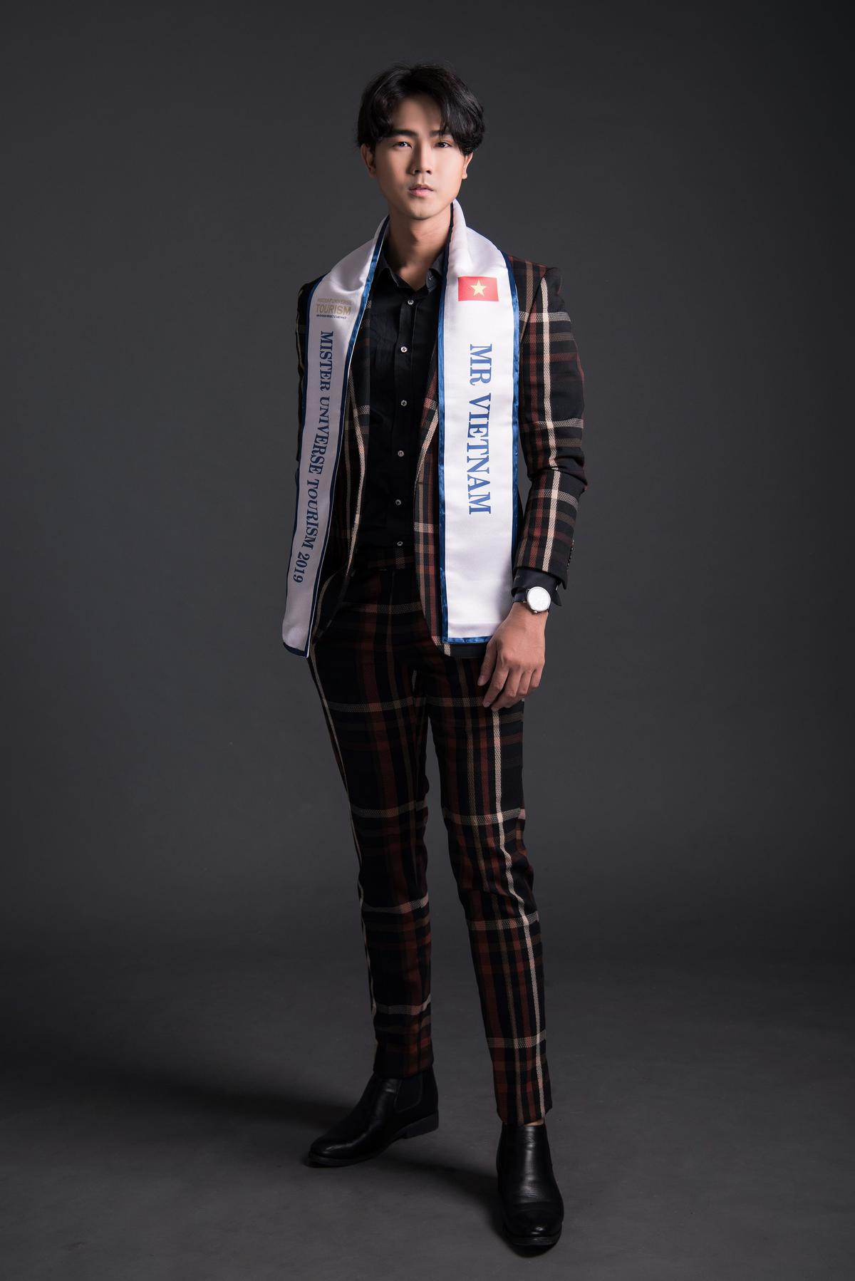 Lộ diện đại diện Việt tại Mister Universe Tourism 2019: Cực phẩm Việt - Hàn được kỳ vọng làm nên chuyện Ảnh 3