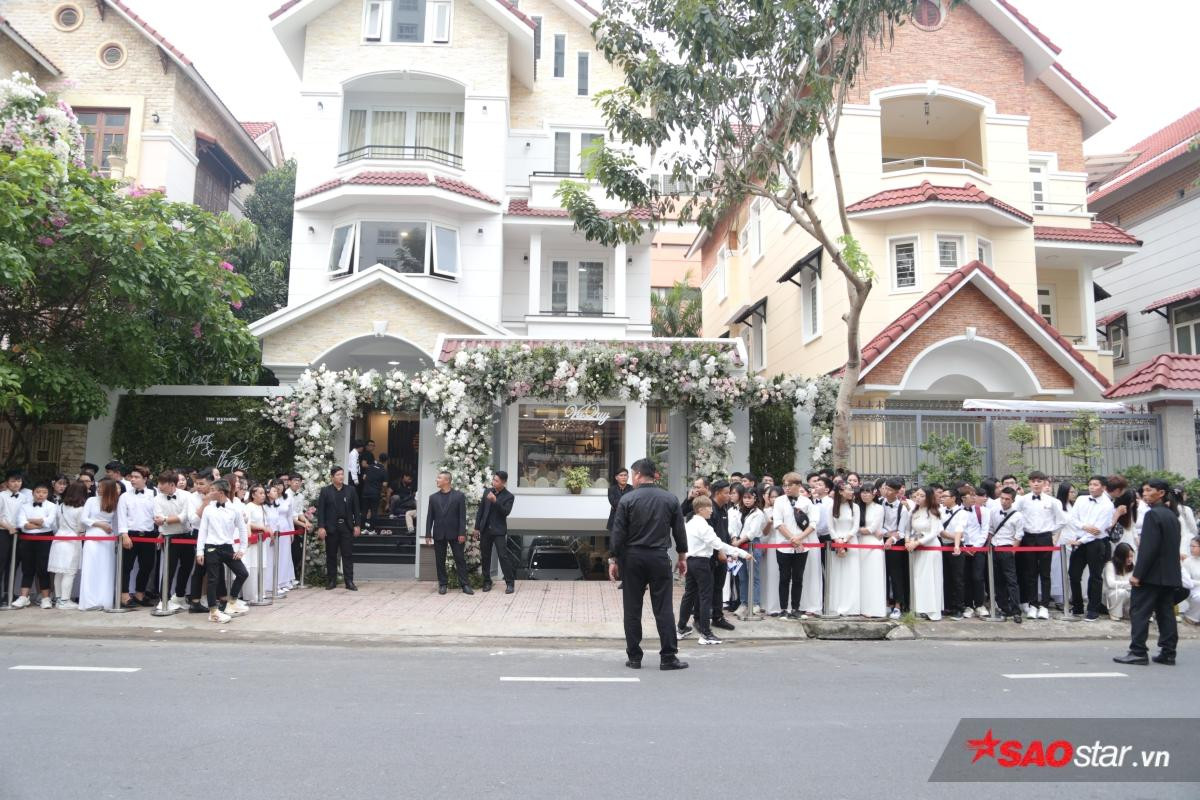 Fan Ông Cao Thắng - Đông Nhi: '10 năm đồng hành bên nhau, chúng em tin vào tình yêu của 2 anh chị' Ảnh 4